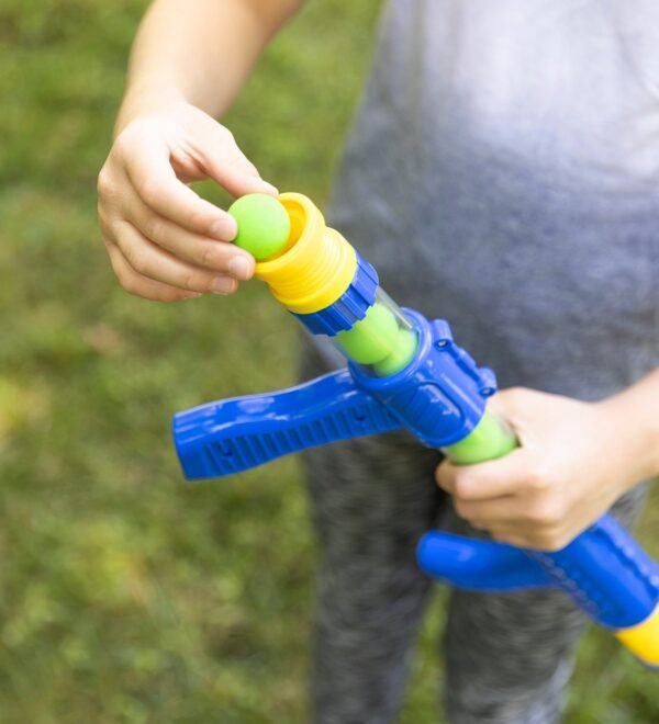 Target Blaster Game Set with 2 Blasters and 24 Foam Balls - Image 6