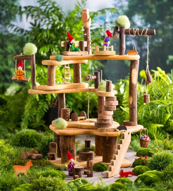 Tree Fort Kit with Furniture and Woodland Friends Dolls - Image 13